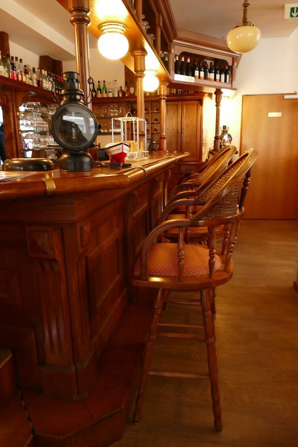 Hotel Am Dom Greifswald Bagian luar foto